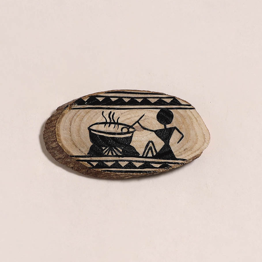 Madhubani handpainted wooden fridge magnet 03 - handcrafted