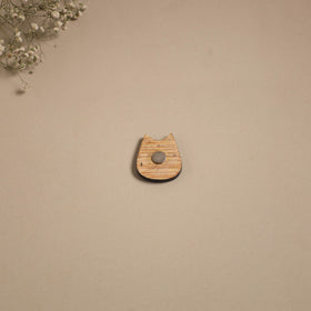 Cat - kerala mural handpainted bamboo fridge magnet 01