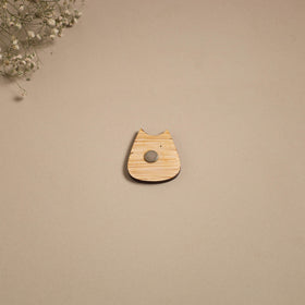 Cat - kerala mural handpainted bamboo fridge magnet 02