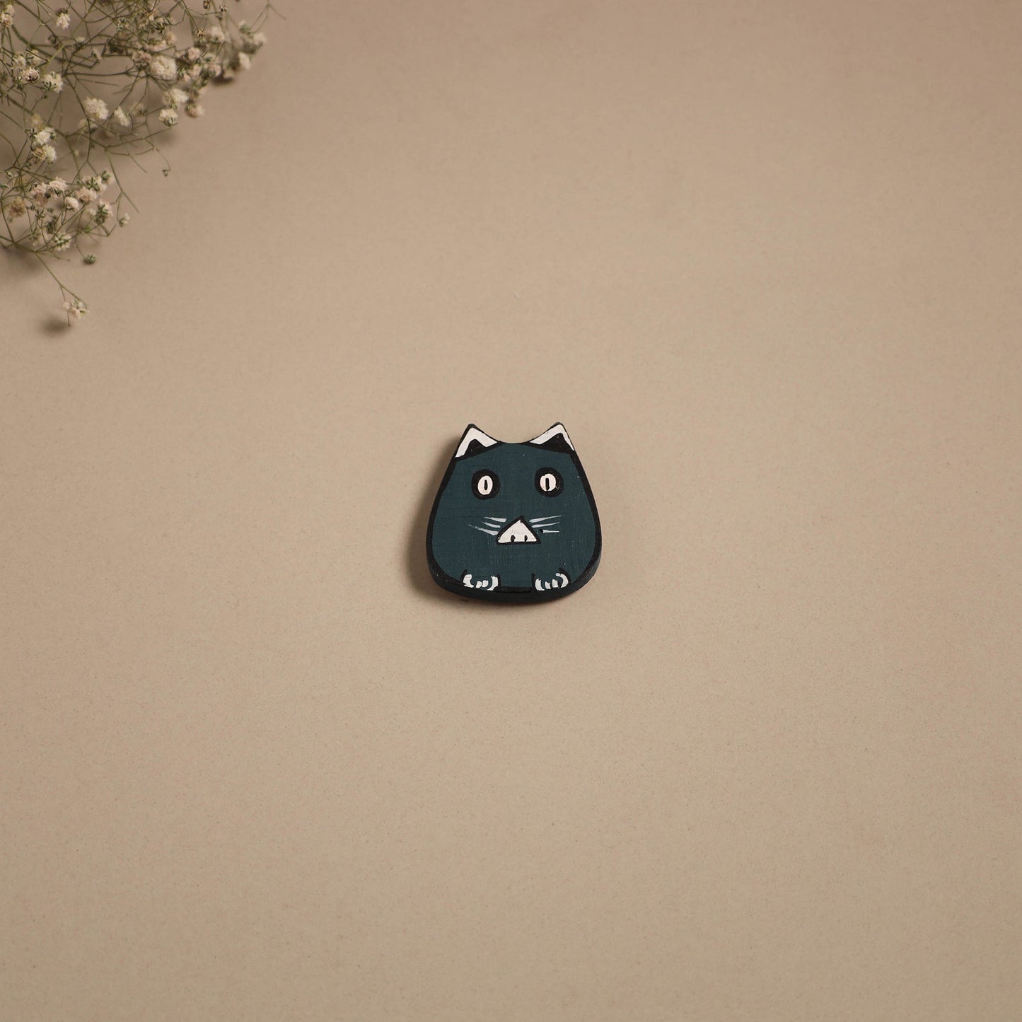 Cat - kerala mural handpainted bamboo fridge magnet 03