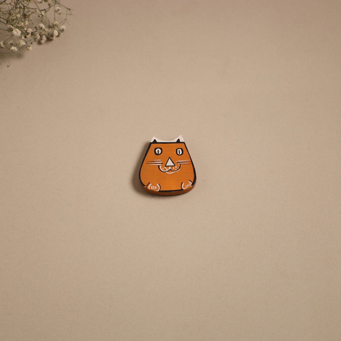 Cat - kerala mural handpainted bamboo fridge magnet 06