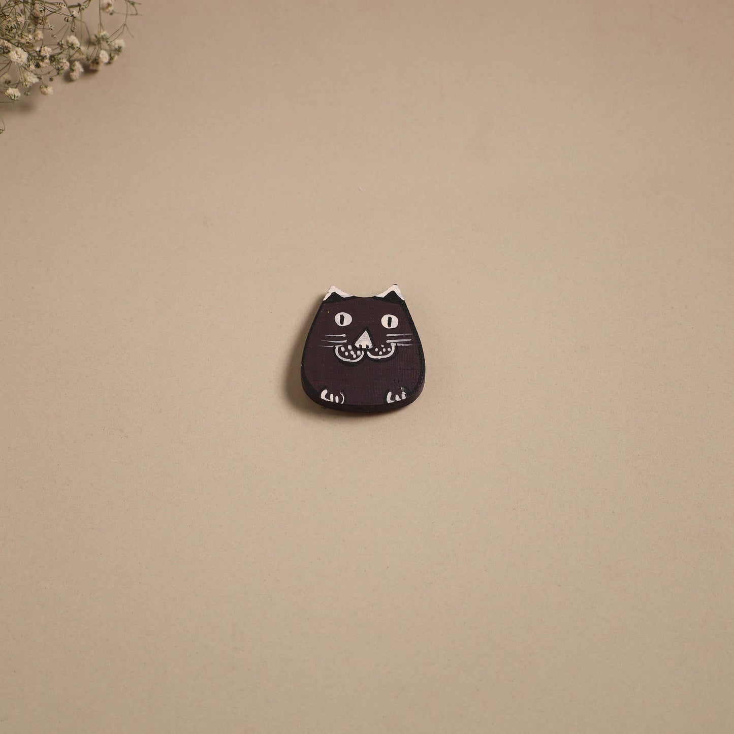 Cat - kerala mural handpainted bamboo fridge magnet 17