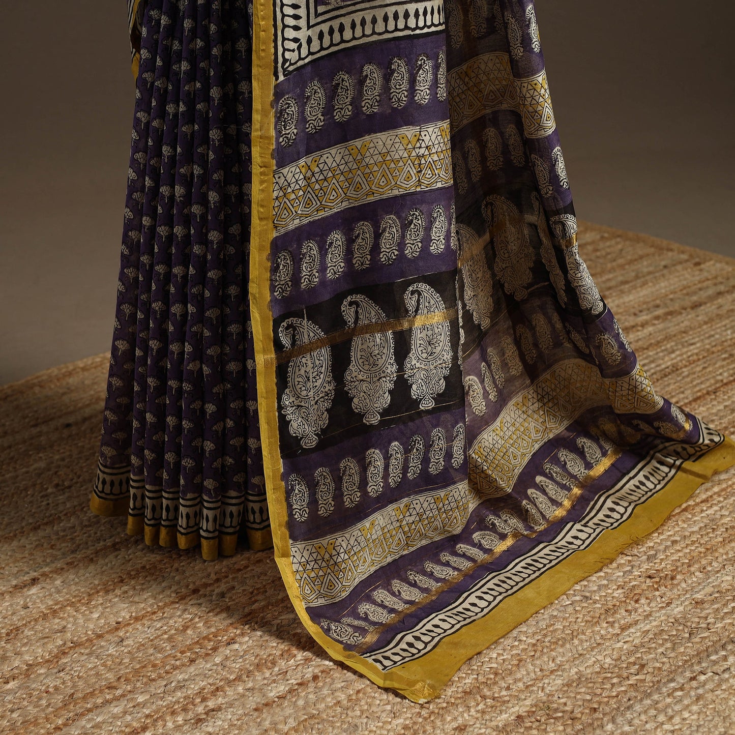 Chanderi silk hand bagru saree with zari border 07