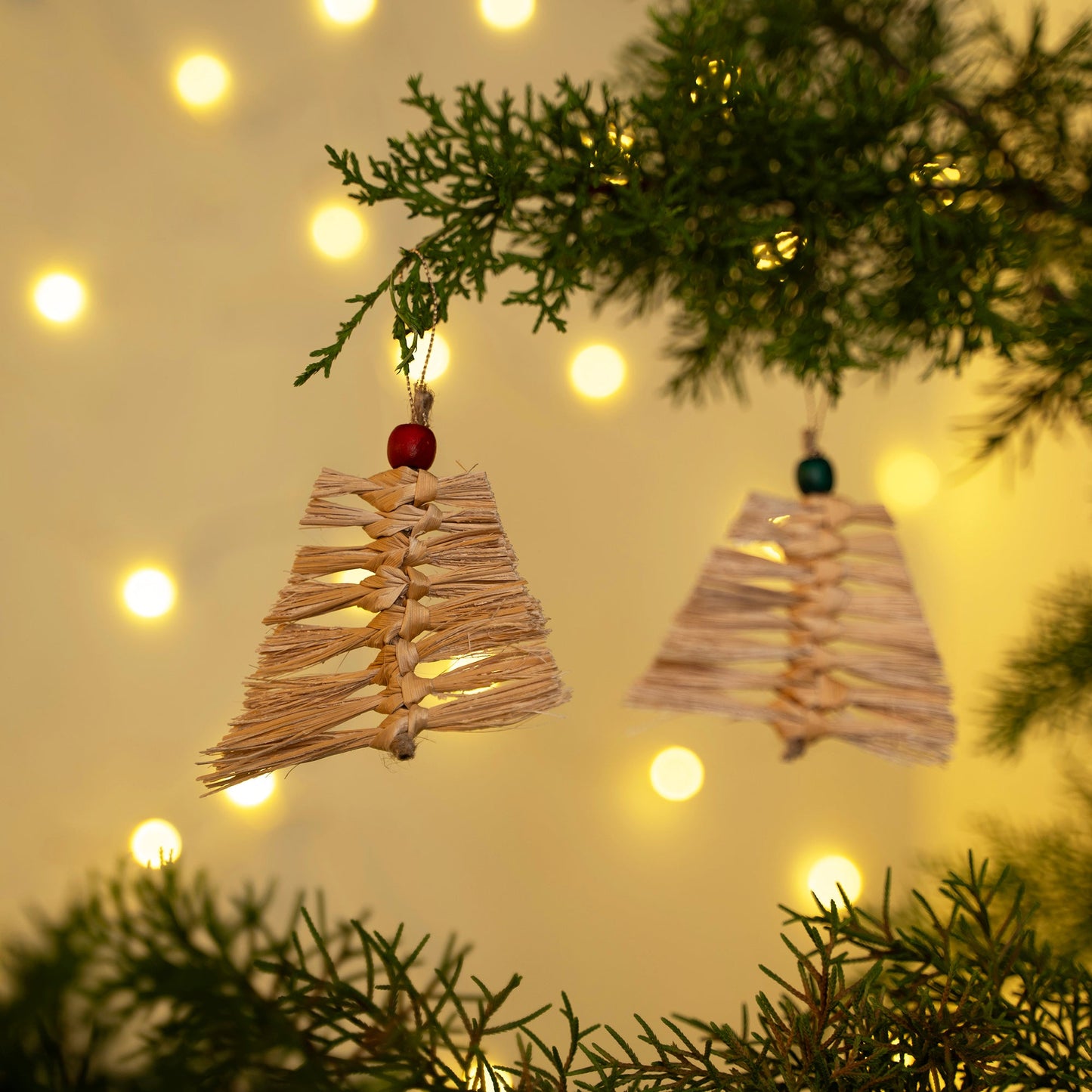 Christmas decor banana bark frill tree hanging (set of 5)