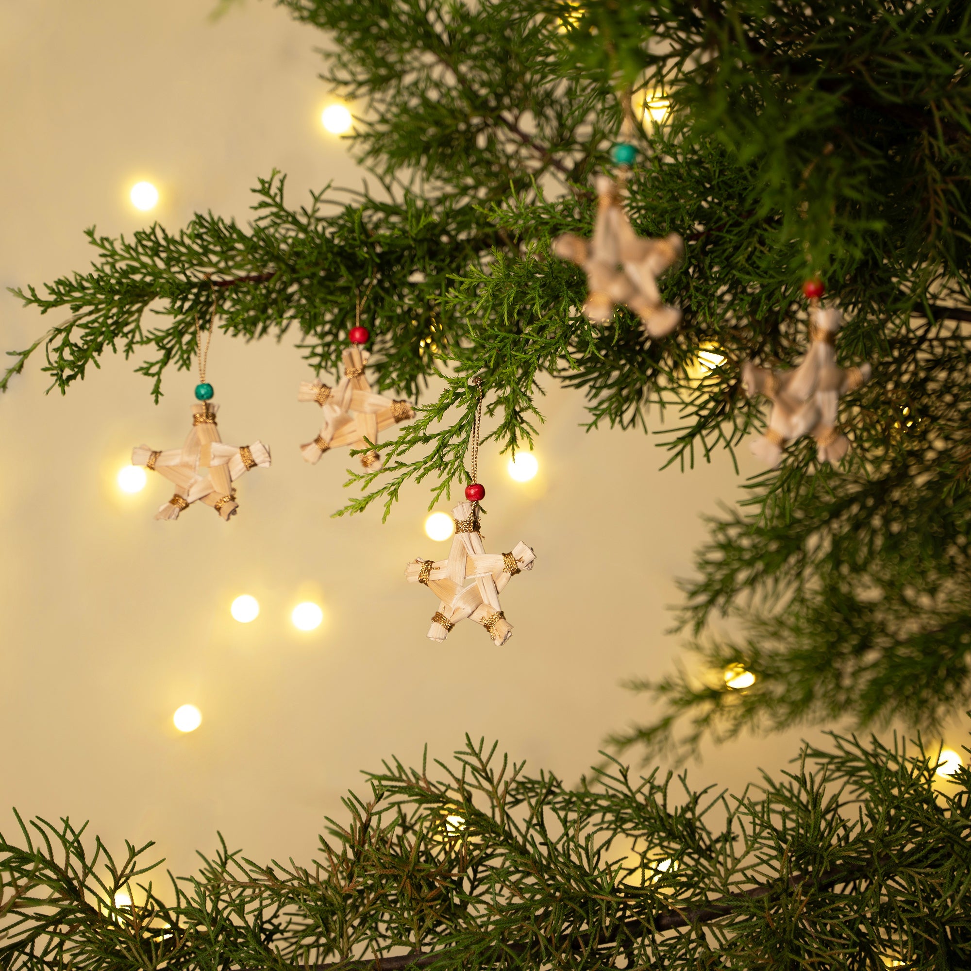 Christmas decor banana bark star hanging (set of 5)