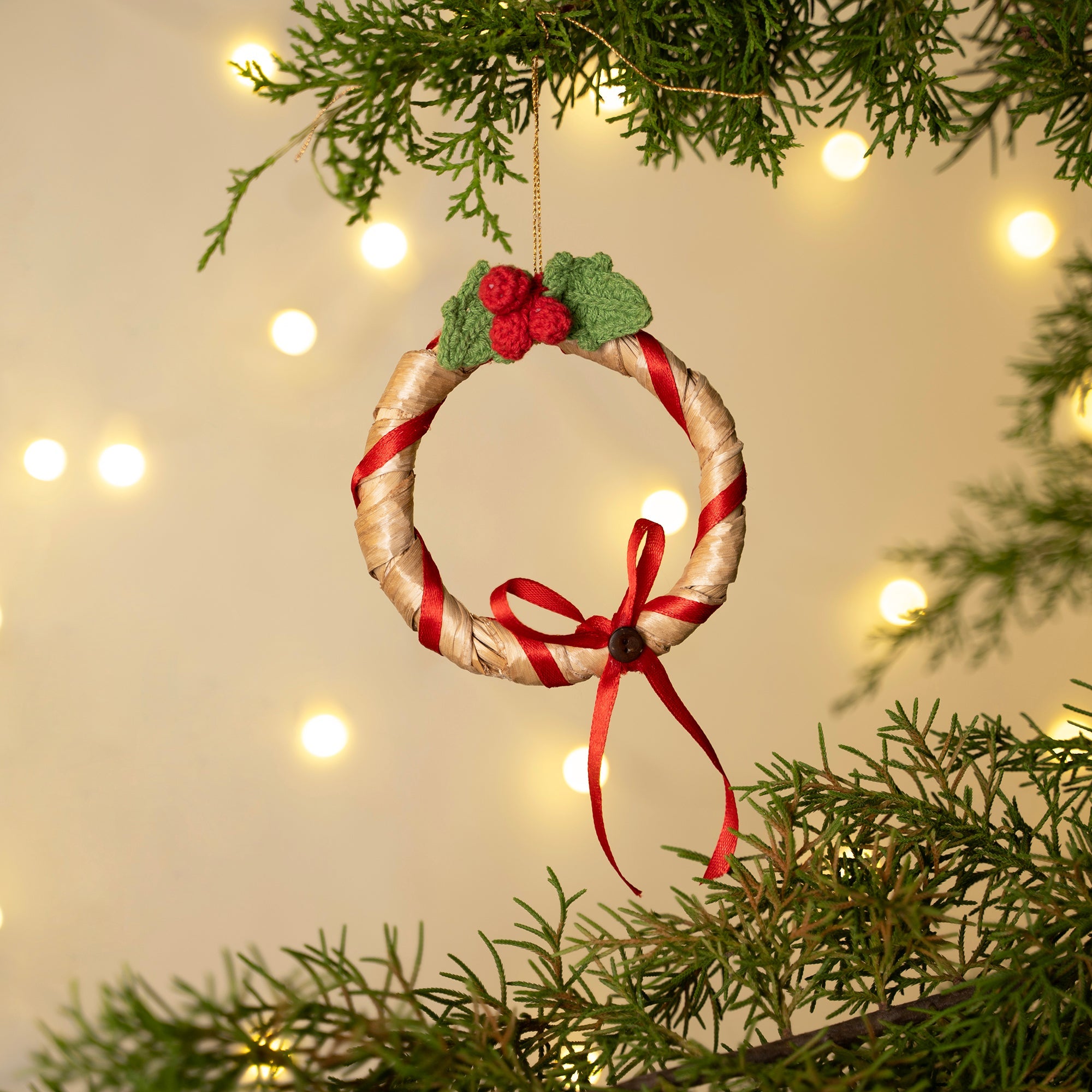 Christmas decor banana berry bow accent wreath hanging