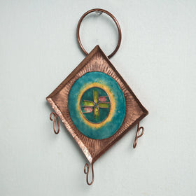 hanging key holder