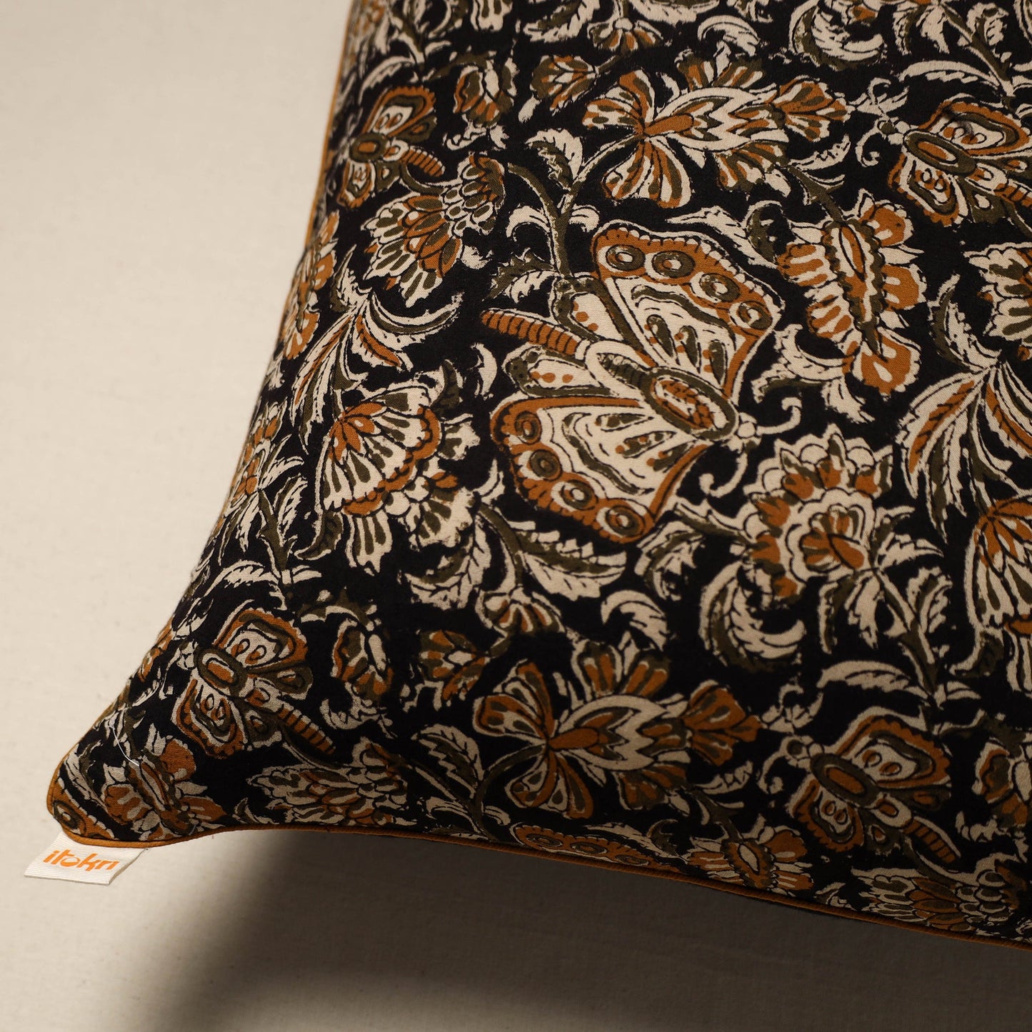 Cotton bagru cushion cover 84 - handcrafted