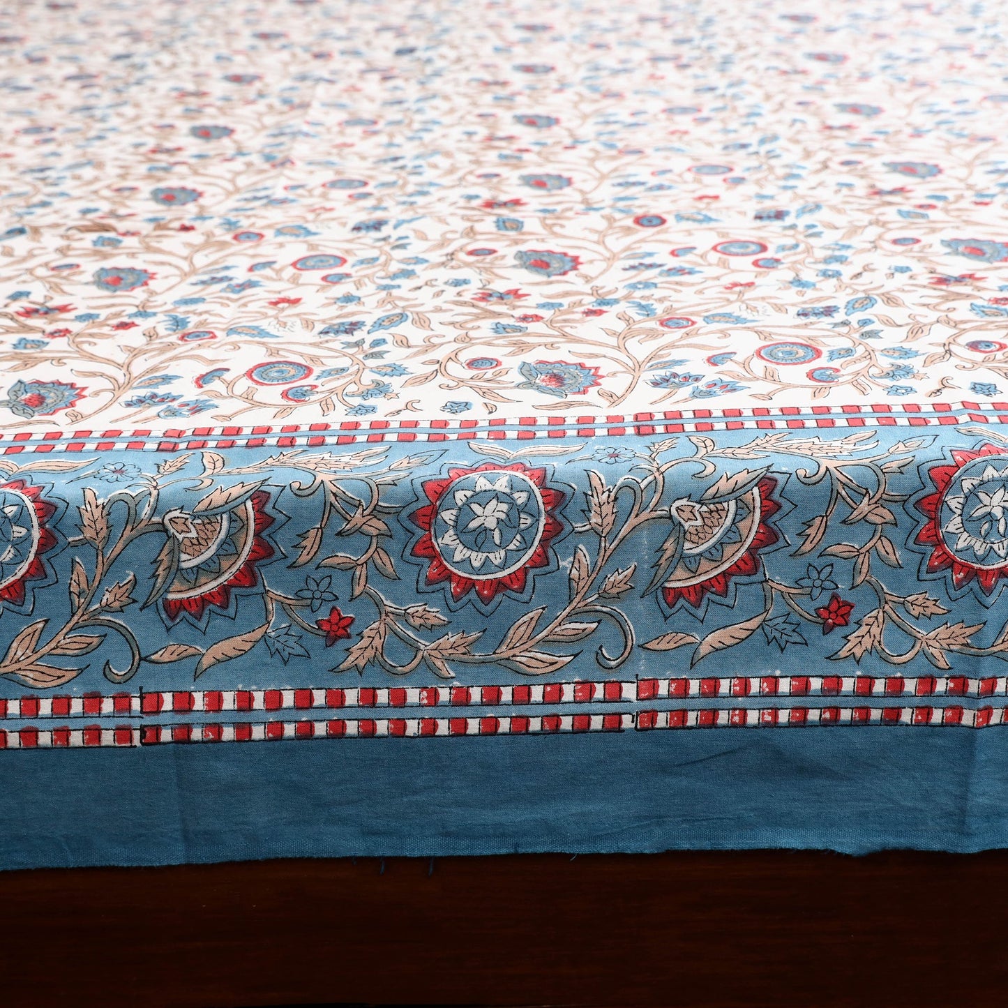 Cotton double sanganeri bed sheet set (108 x 90 in) 01