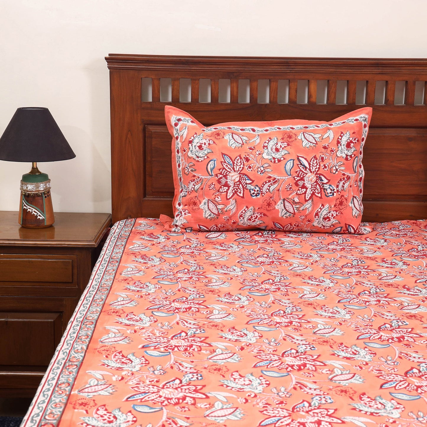 Cotton double sanganeri bed sheet set (108 x 90 in) 02