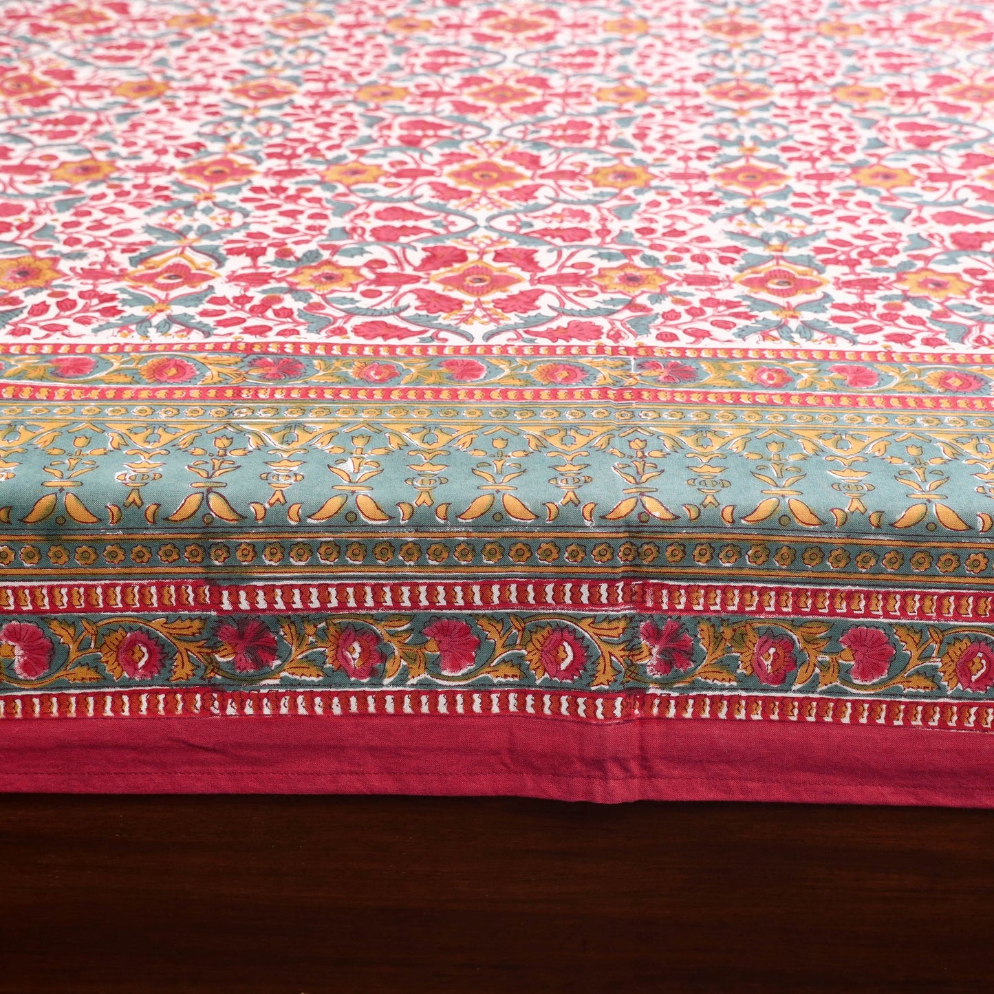 Cotton double sanganeri bed sheet set (108 x 90 in) 05