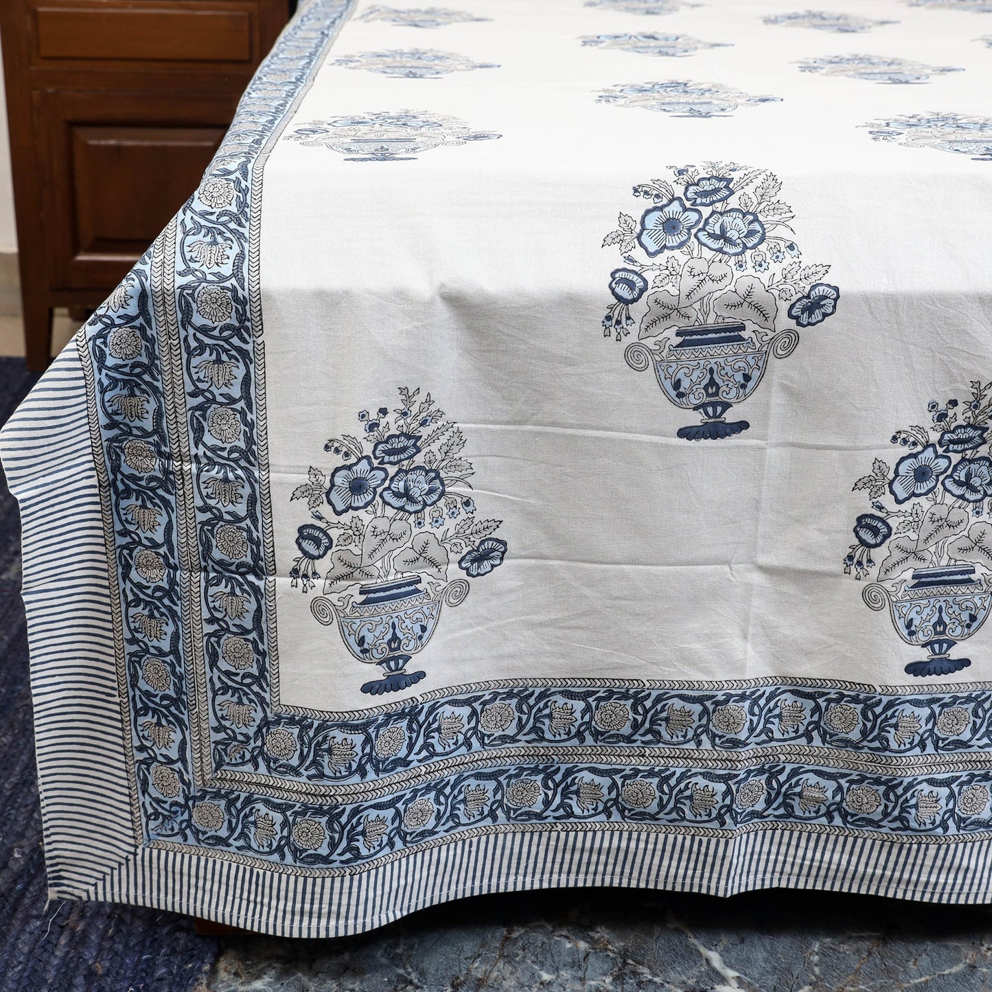 Cotton double sanganeri bed sheet set (108 x 90 in) 08