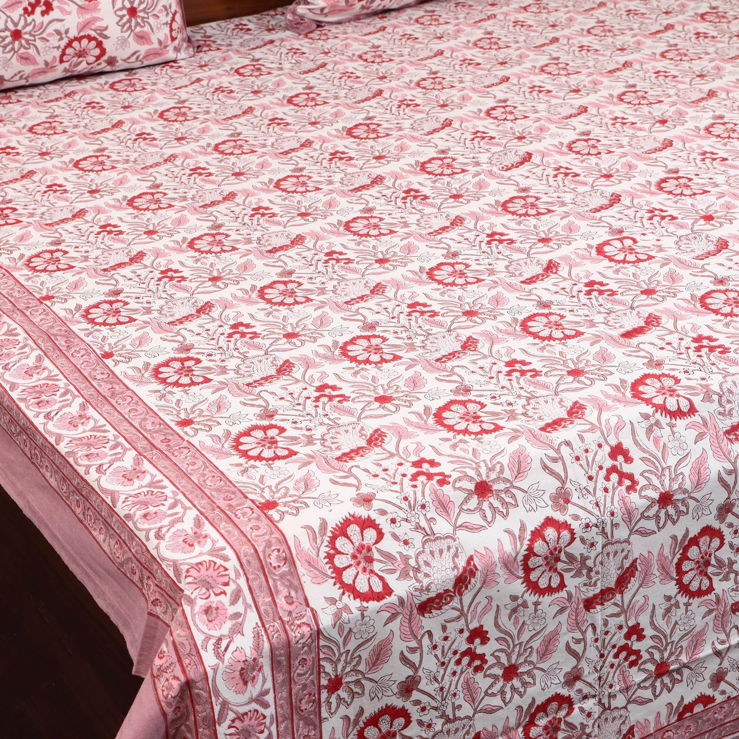 Cotton double sanganeri bed sheet set (108 x 90 in) 09