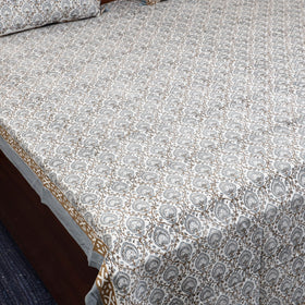 Cotton double sanganeri bed sheet set (108 x 90 in) 11