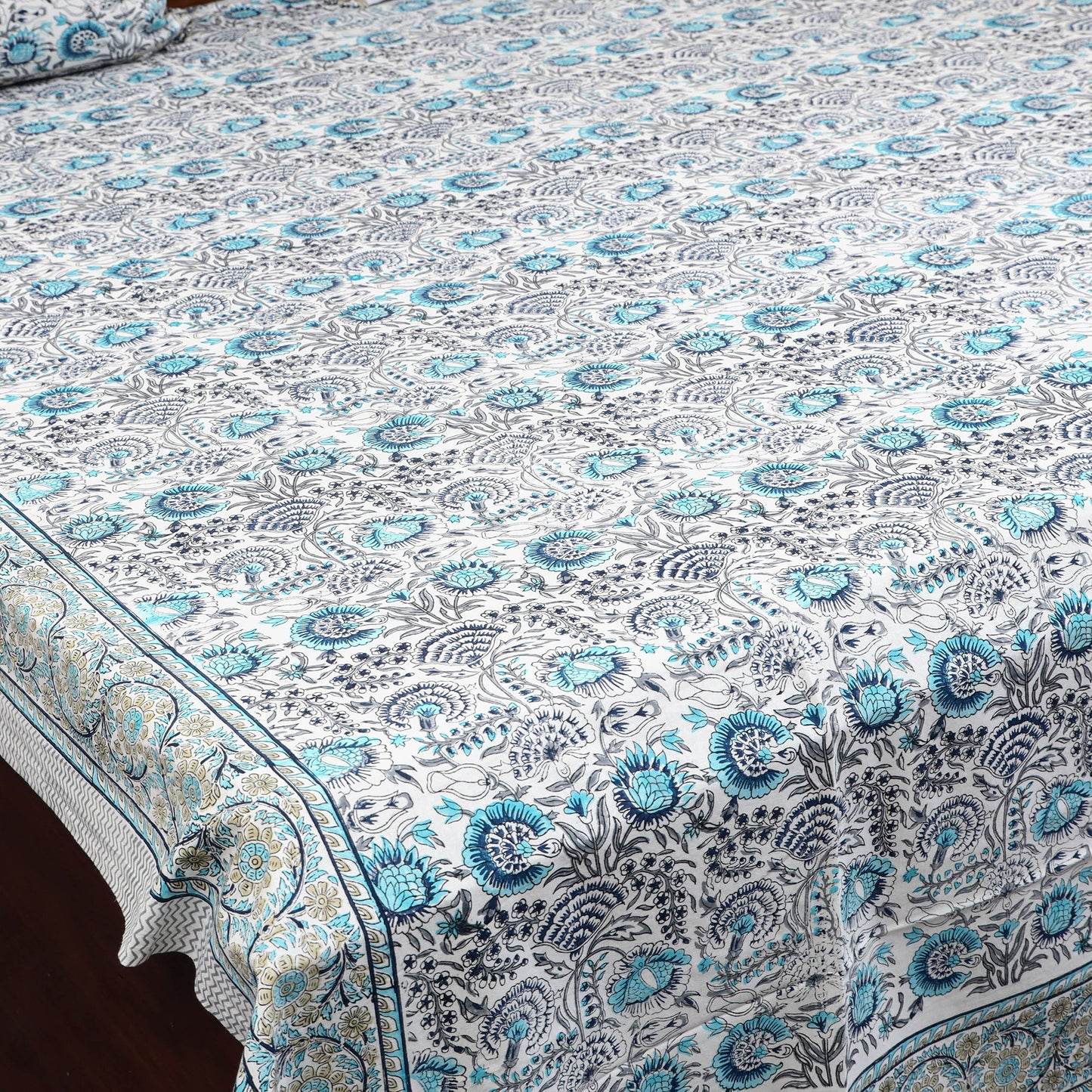 Cotton double sanganeri bed sheet set (108 x 90 in) 15