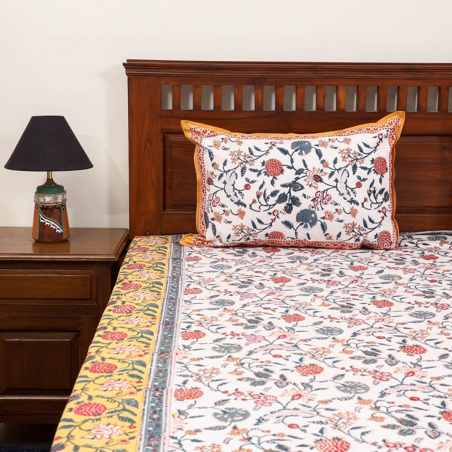 Cotton double sanganeri bed sheet set (108 x 90 in) 16