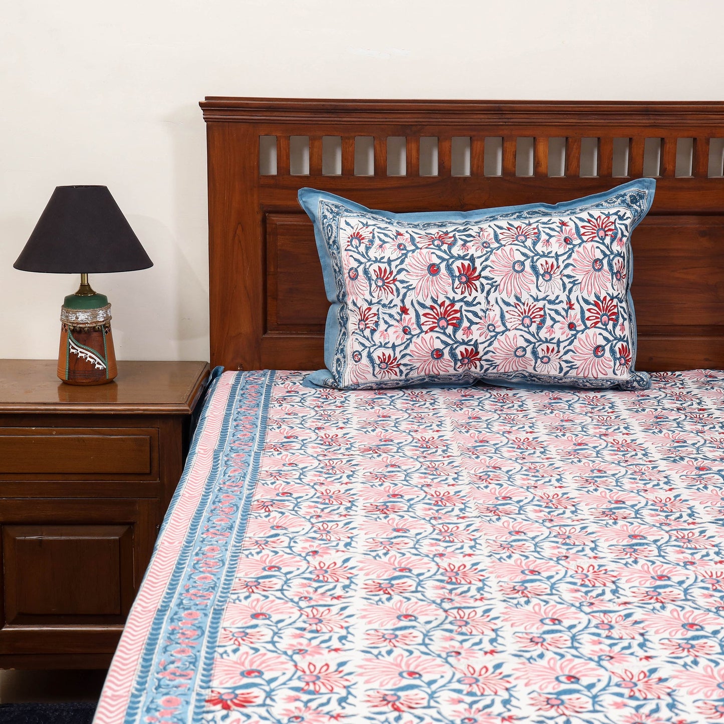 Cotton double sanganeri bed sheet set (108 x 90 in) 17