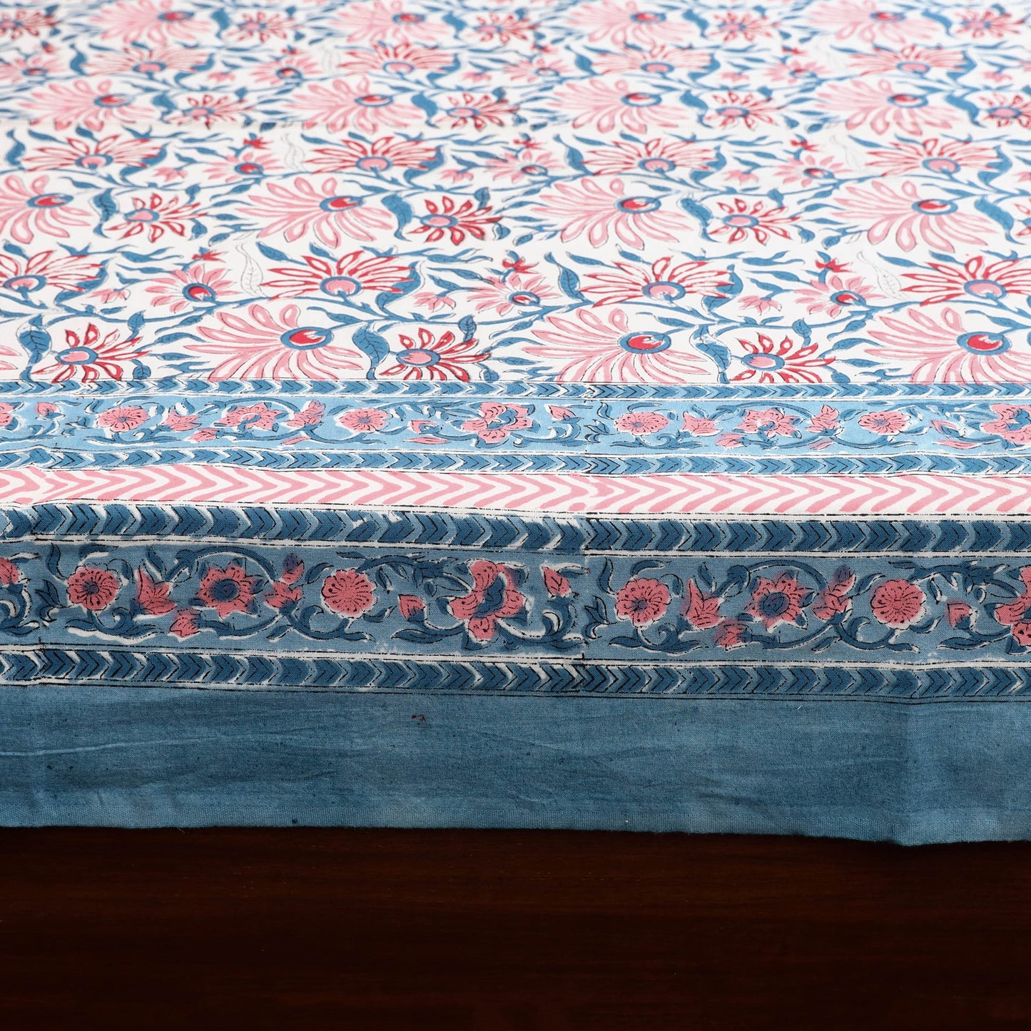 Cotton double sanganeri bed sheet set (108 x 90 in) 17