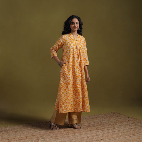 Cotton hand batik embroidered a-line kurta for women 08
