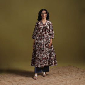Cotton hand batik embroidered a-line kurta for women 10