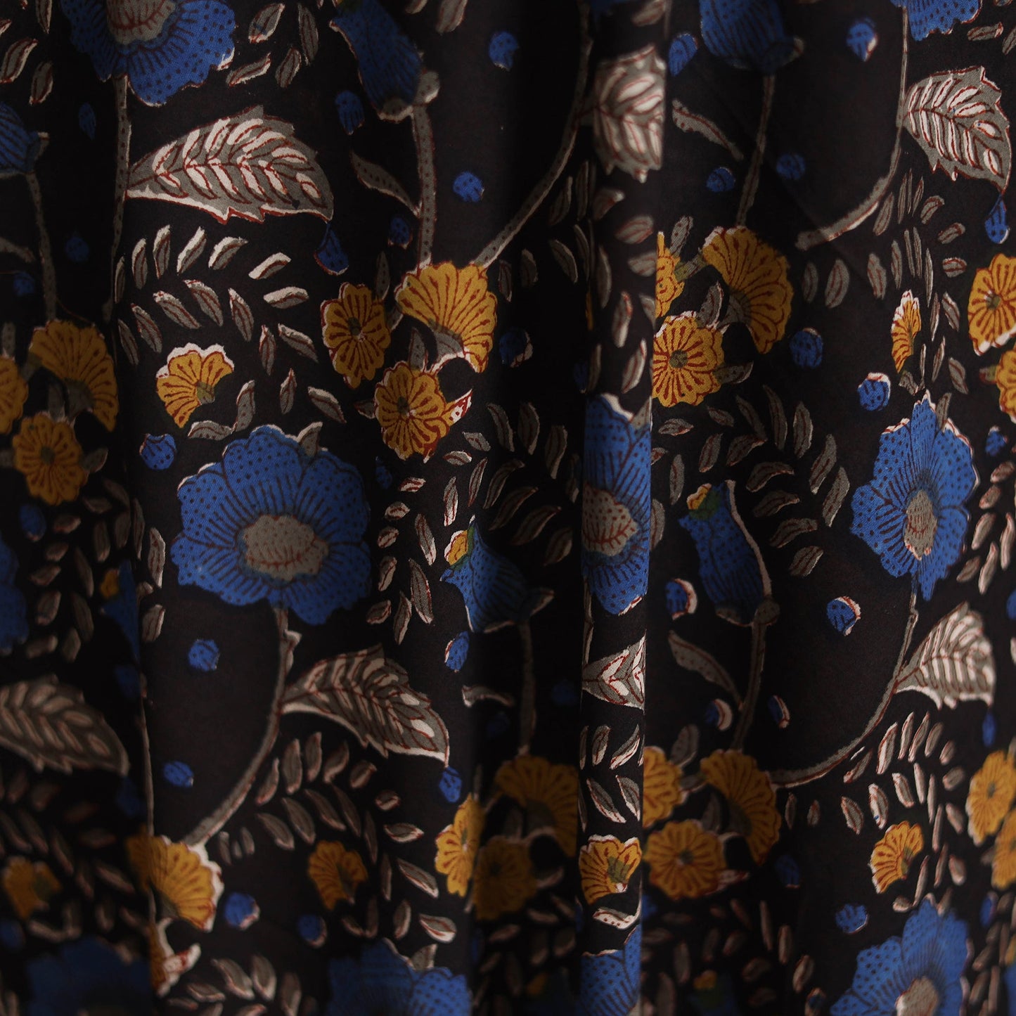 Cotton hand block sanganeri print fabric 32 - handcrafted