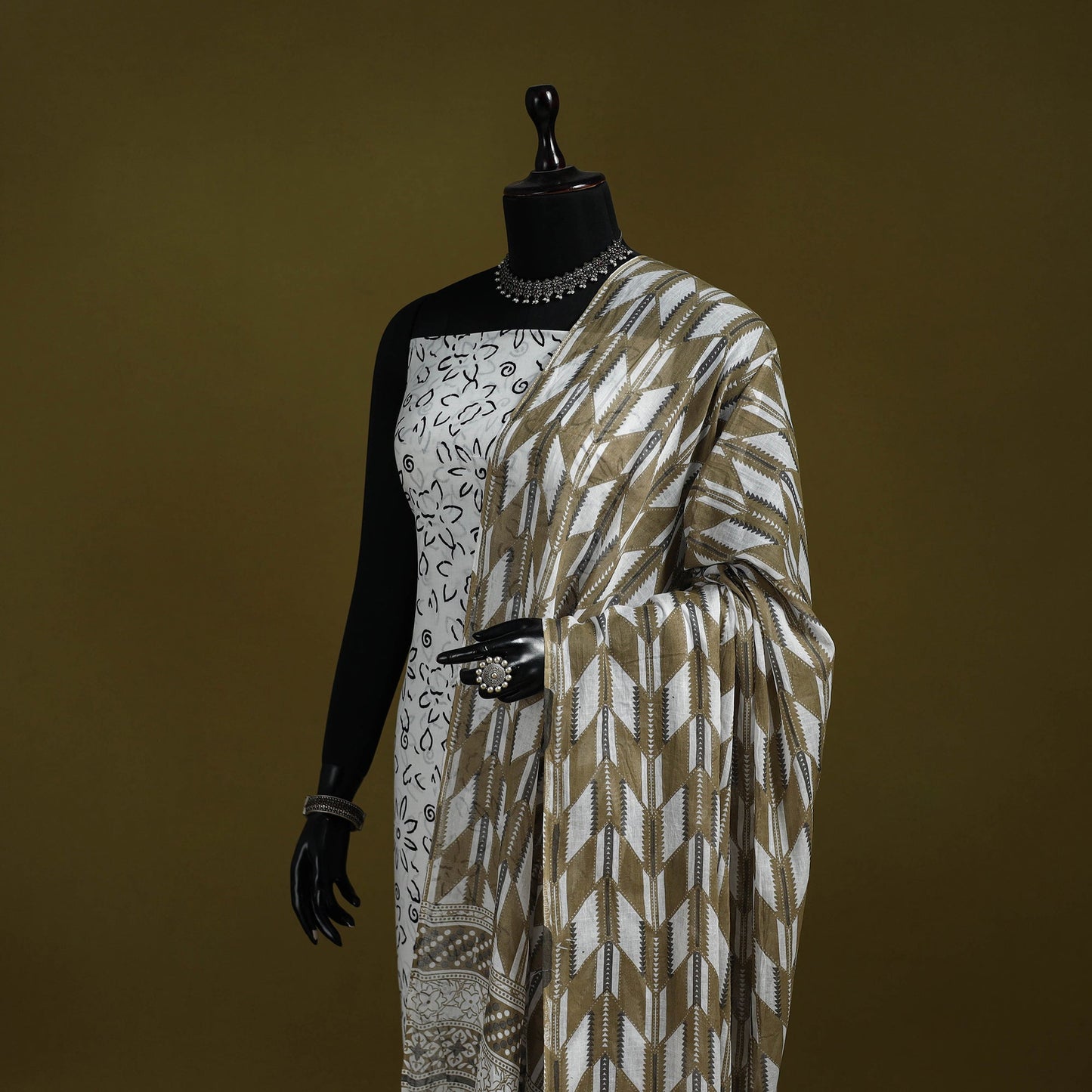 Cotton jaipur printed dupatta 30 - handcrafted