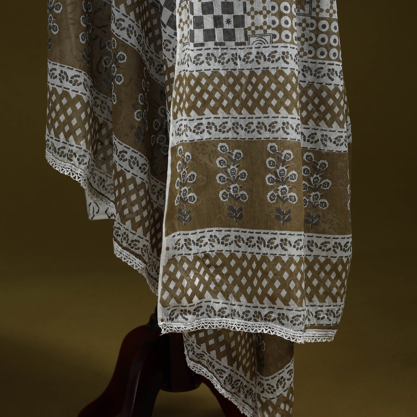 Cotton jaipur printed dupatta 40 - handcrafted