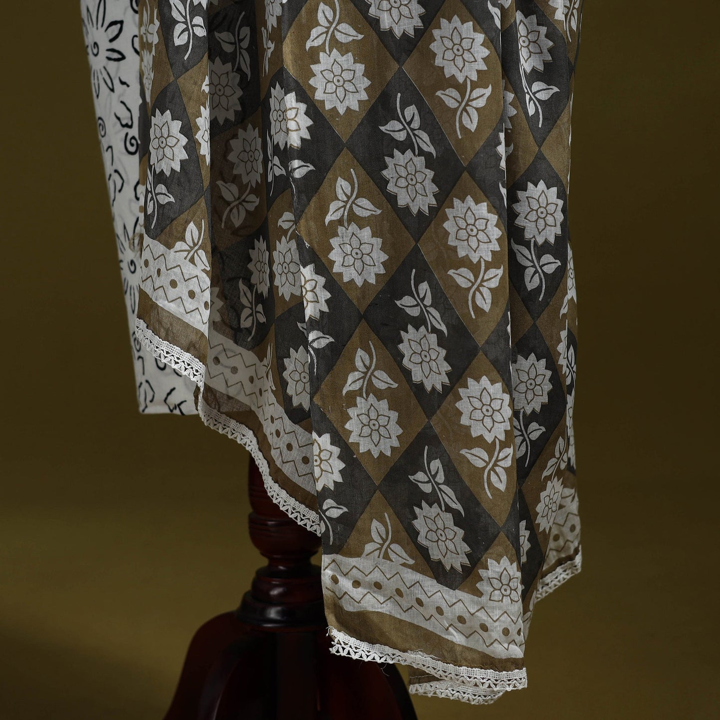 Cotton jaipur printed dupatta 47 - handcrafted