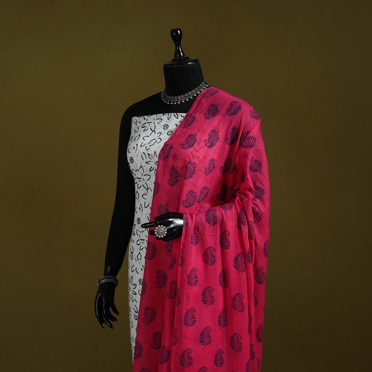 Cotton jaipur printed dupatta 68 - handcrafted