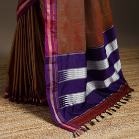 Cotton khun saree with chikki paras border 18 - handcrafted