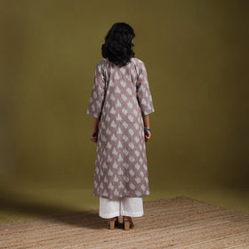 Cotton a-line pochampally ikat kurta for women 23