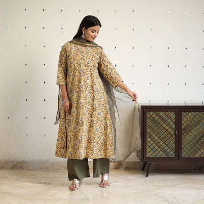 Block Print Cotton Pedana Kalamkari Kurta Set (Set of 3)