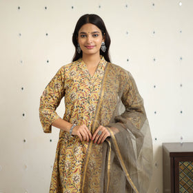 Block Print Cotton Pedana Kalamkari Kurta Set (Set of 3)