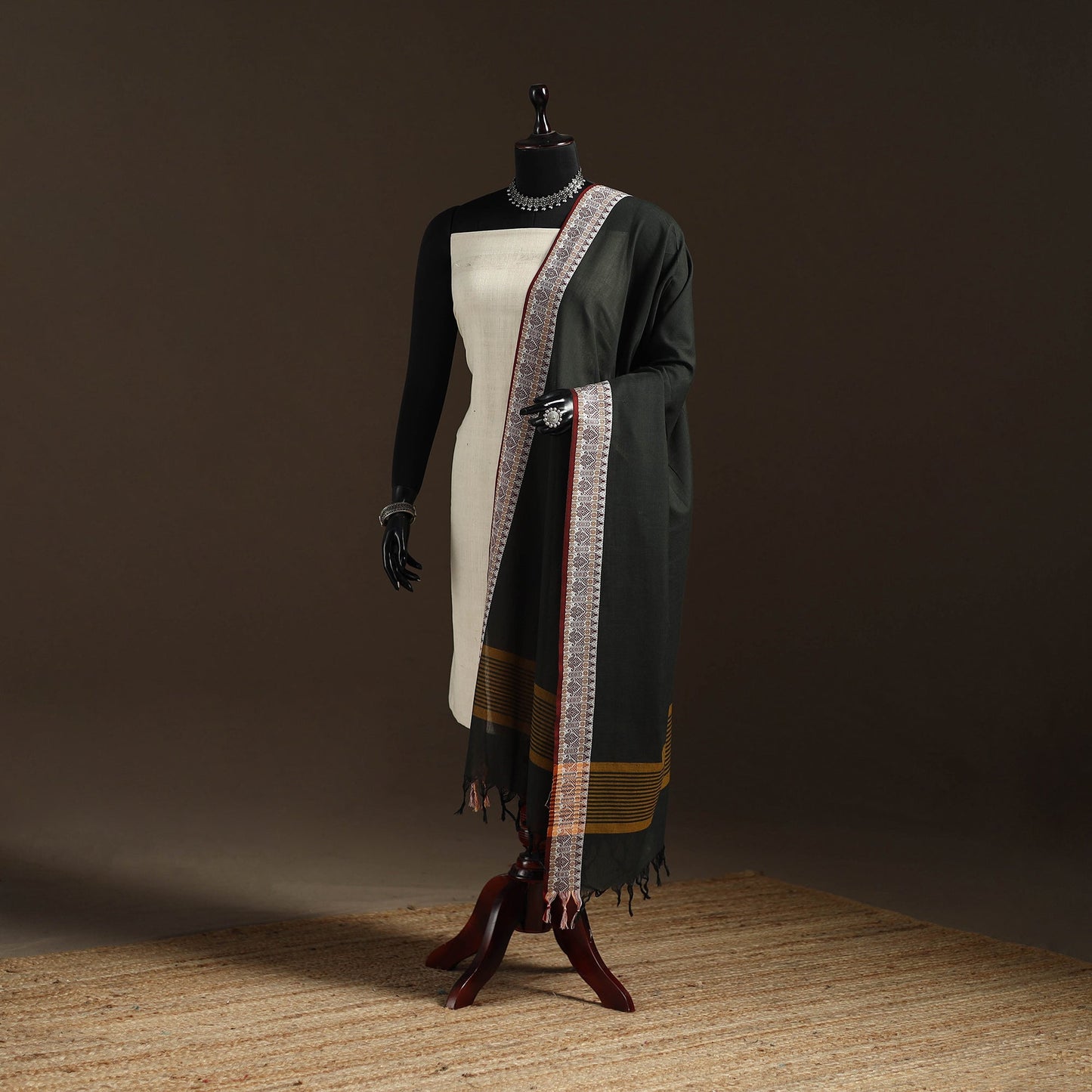 Cotton plain dupatta with thread border 55 - handcrafted