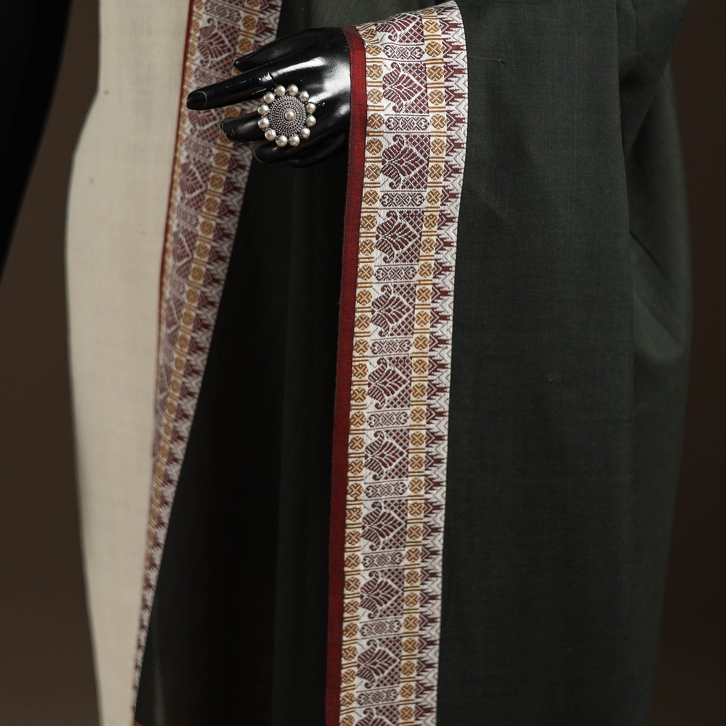 Cotton plain dupatta with thread border 55 - handcrafted