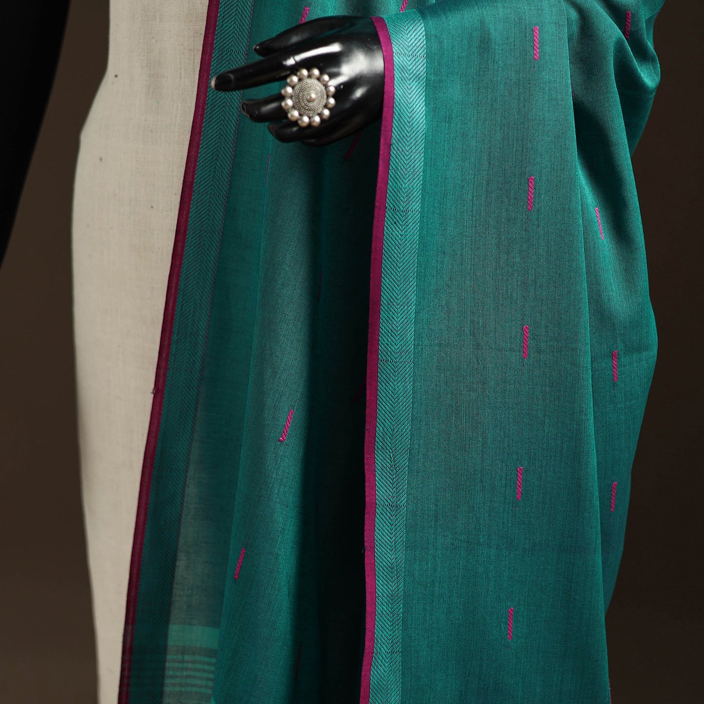 Cotton plain dupatta with thread border 59 - handcrafted