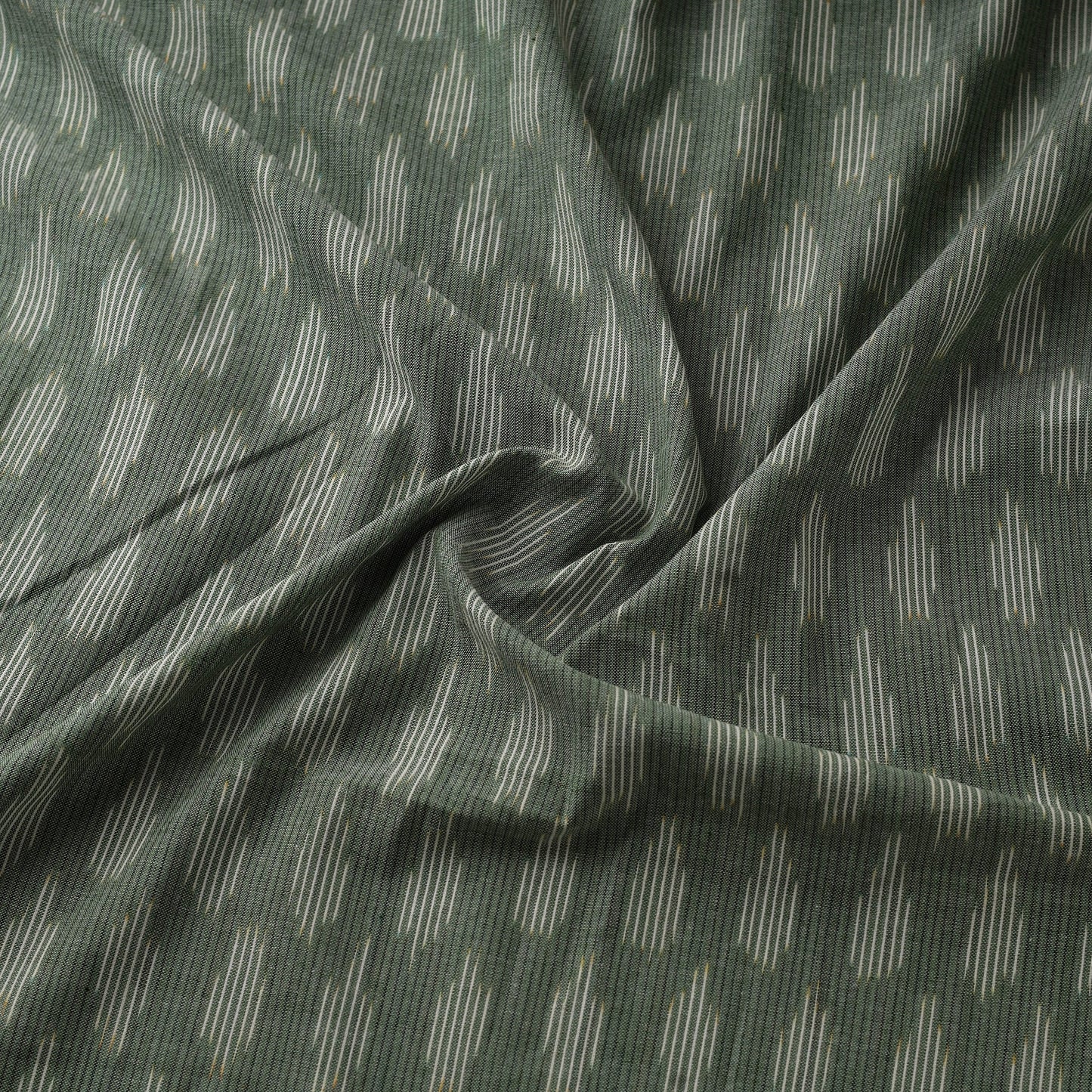 Cotton pochampally ikat fabric 01 - handcrafted