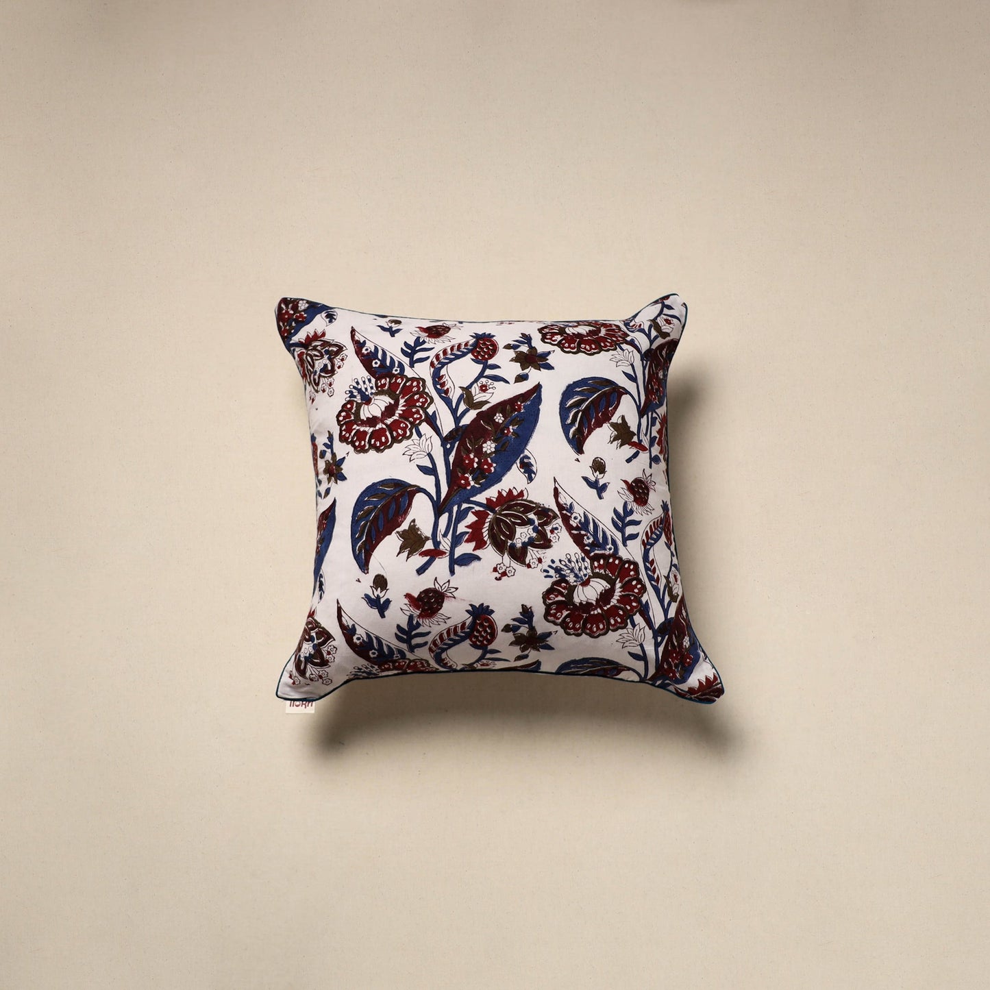 Cotton sanganeri cushion cover 106 - handcrafted