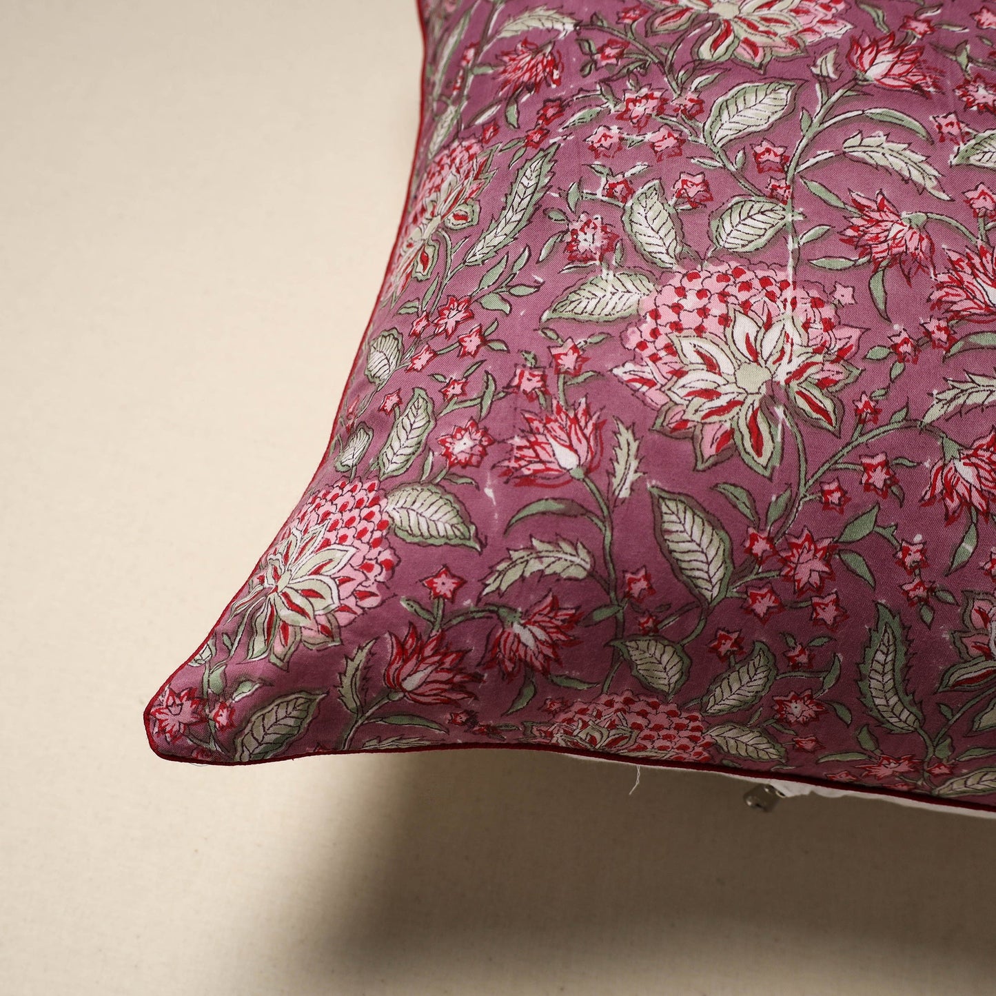 Cotton sanganeri cushion cover 107 - handcrafted