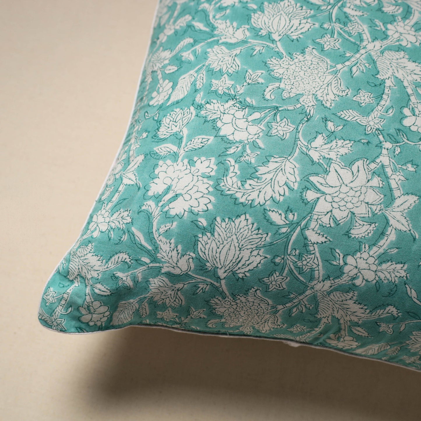 Cotton sanganeri cushion cover 116 - handcrafted