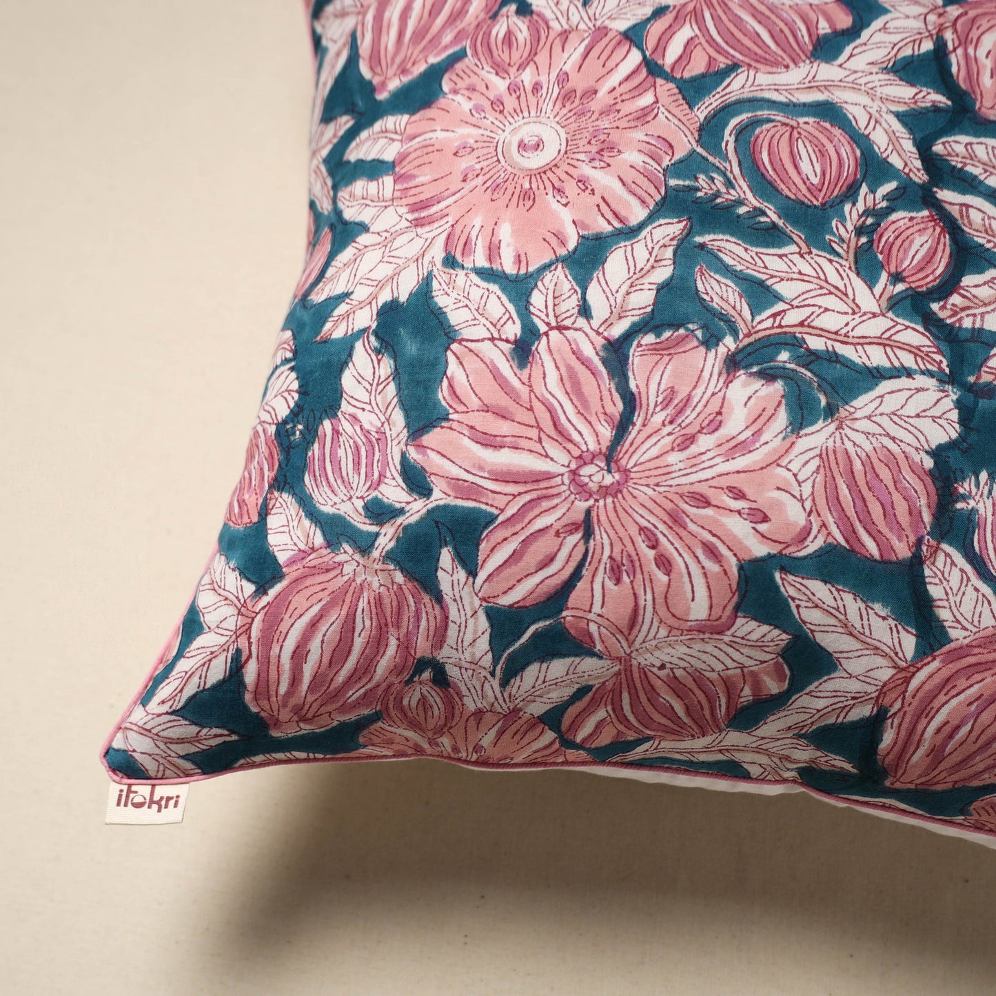 Cotton sanganeri cushion cover 119 - handcrafted