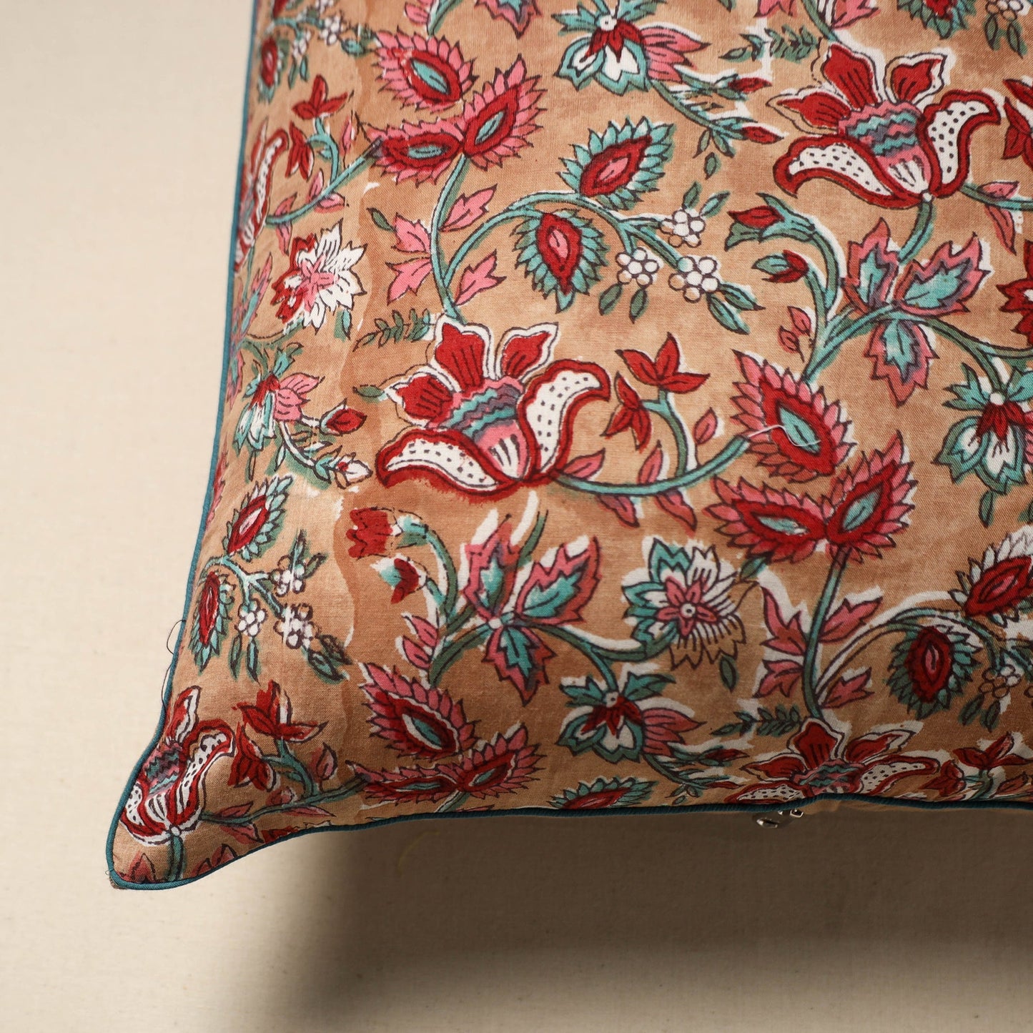 Cotton sanganeri cushion cover 144 - handcrafted