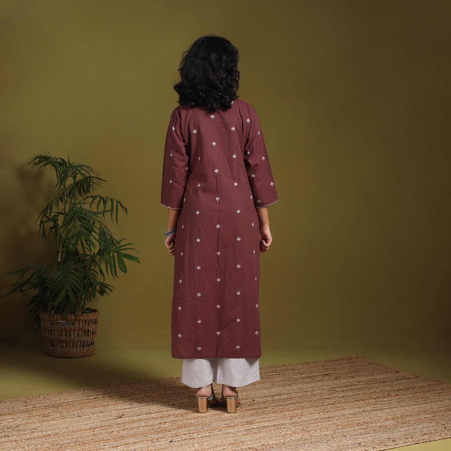 Cotton straight jacquard kurta 03 - l - handcrafted