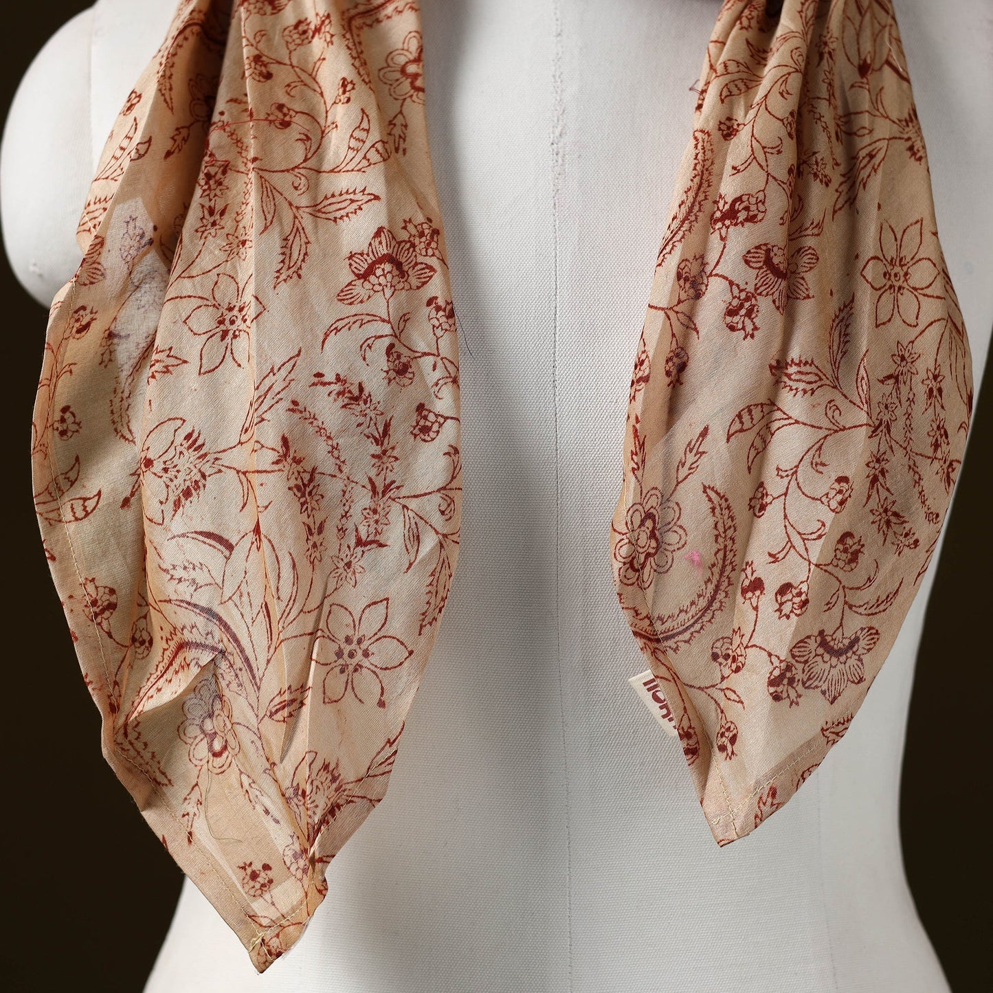 Kalamkari chanderi silk pendant necklace scarf 04