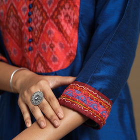 Buy Plain Slub Silk Kurta with Ikat Patchwork Online at iTokri.com