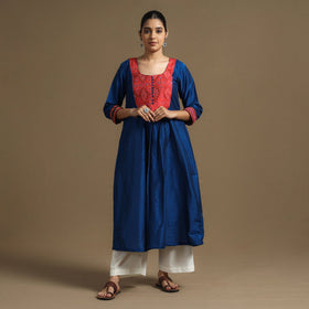 Buy Plain Slub Silk Kurta with Ikat Patchwork Online at iTokri.com