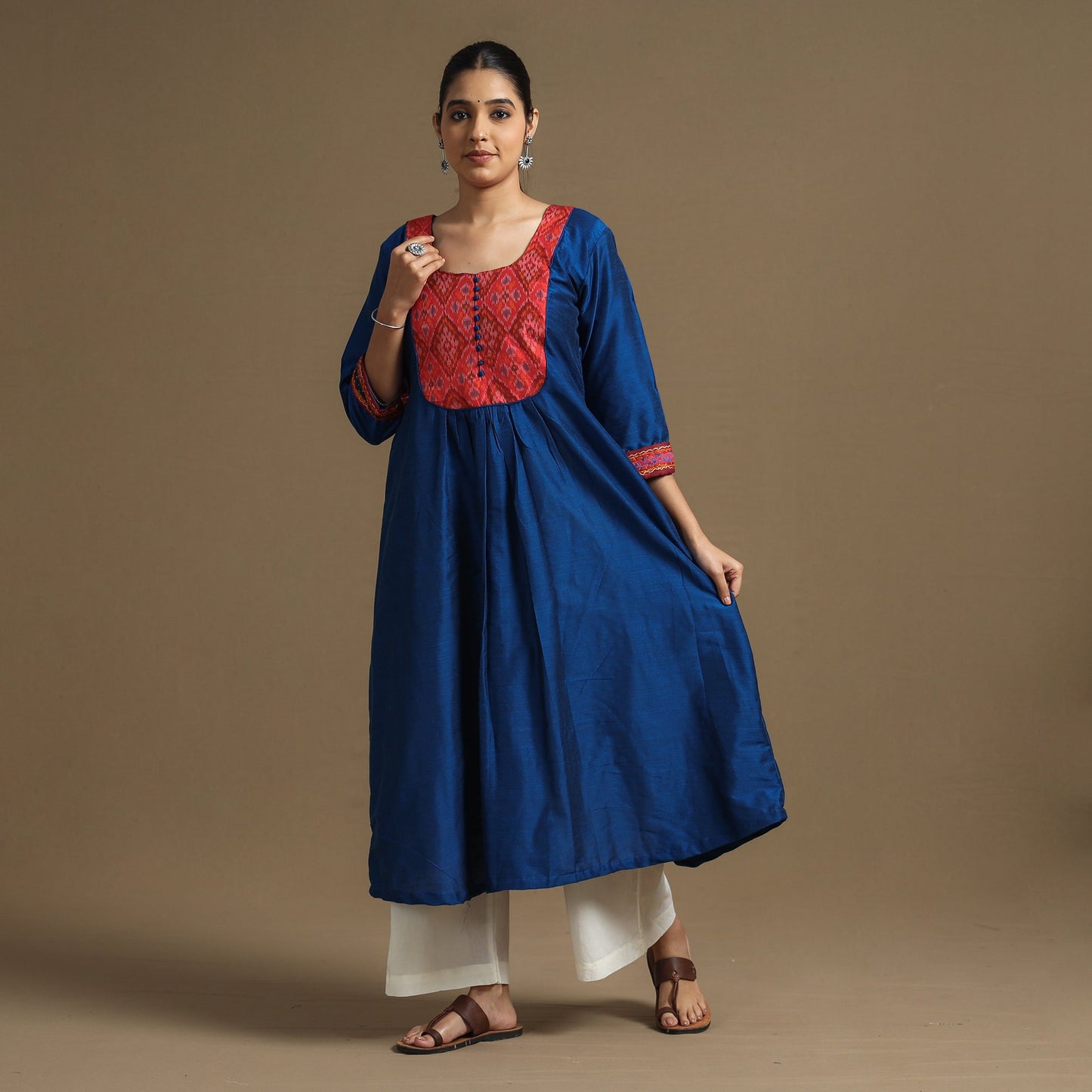 Buy Plain Slub Silk Kurta with Ikat Patchwork Online at iTokri.com