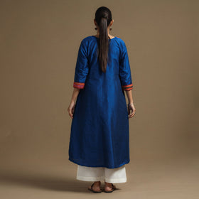 Buy Plain Slub Silk Kurta with Ikat Patchwork Online at iTokri.com