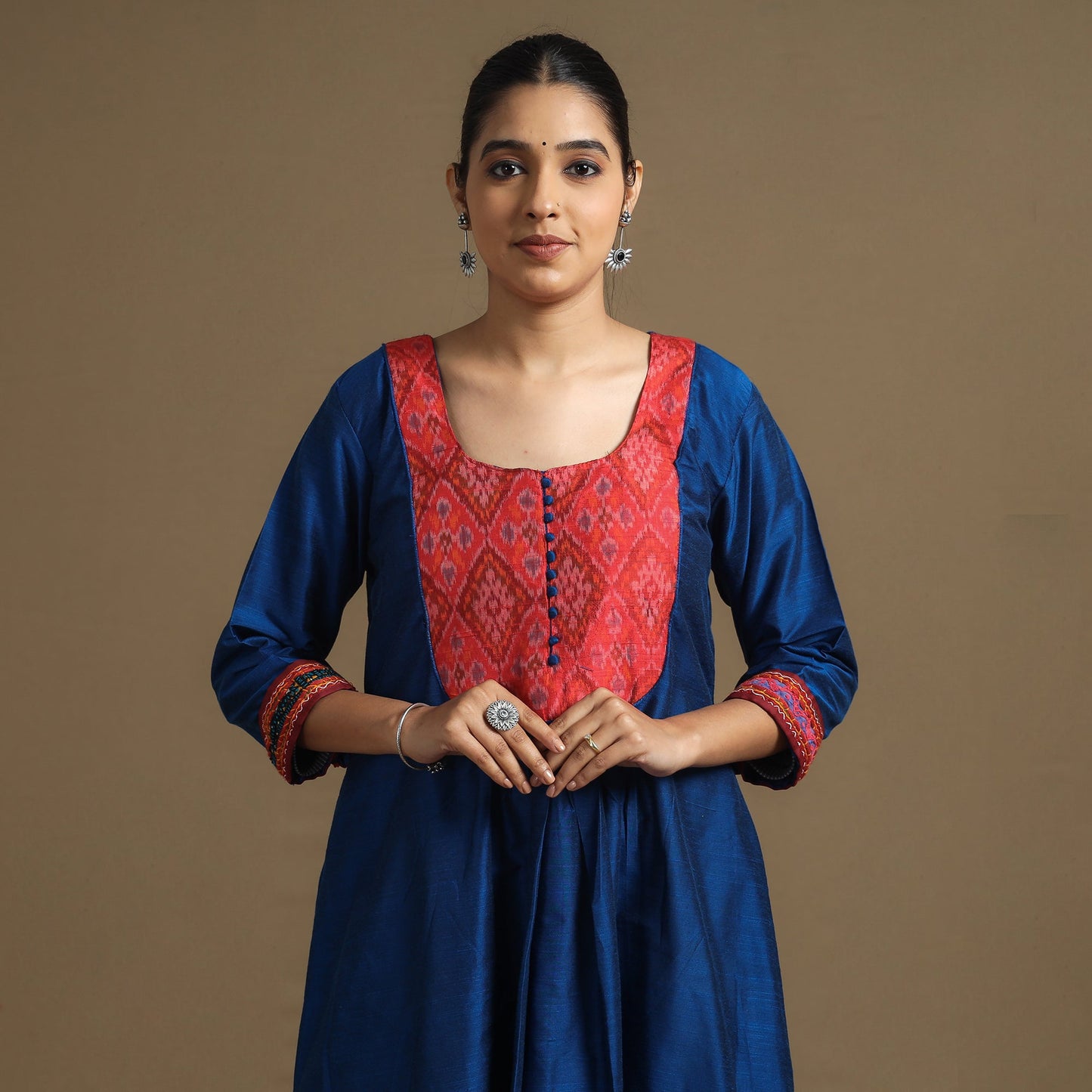 Buy Plain Slub Silk Kurta with Ikat Patchwork Online at iTokri.com