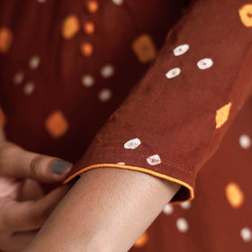 Buy Bandhani Tie-Dye Cotton Straight Kurta for Women